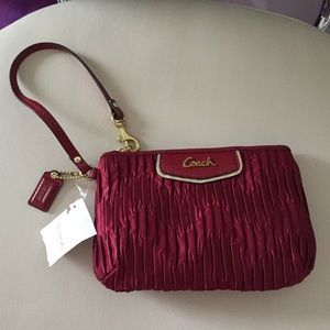 BRAND NEW Coach Clutch Purse